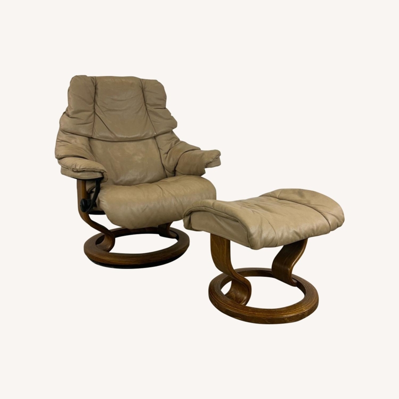 Beige Scandinavian Recliner and Ottoman with Segmented Cushioning