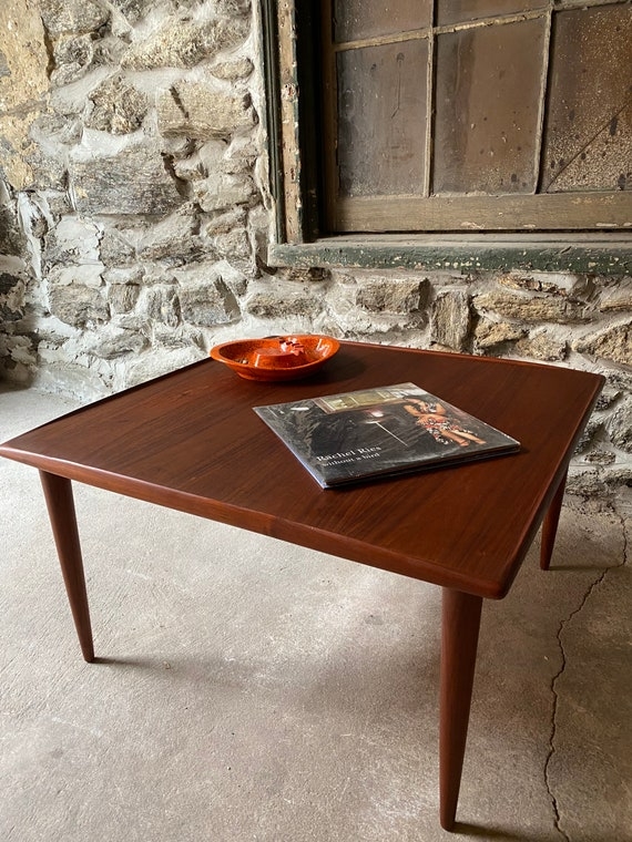 Coffee Table Square Mid Century Raised Edge Tapered Legs