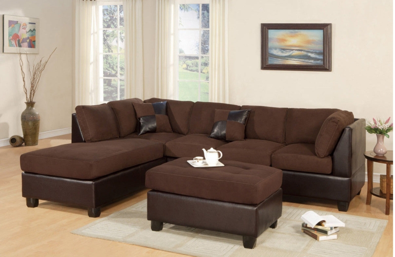 Contemporary Sectional Sofa with Matching Tufted Ottoman & Accent Pillows
