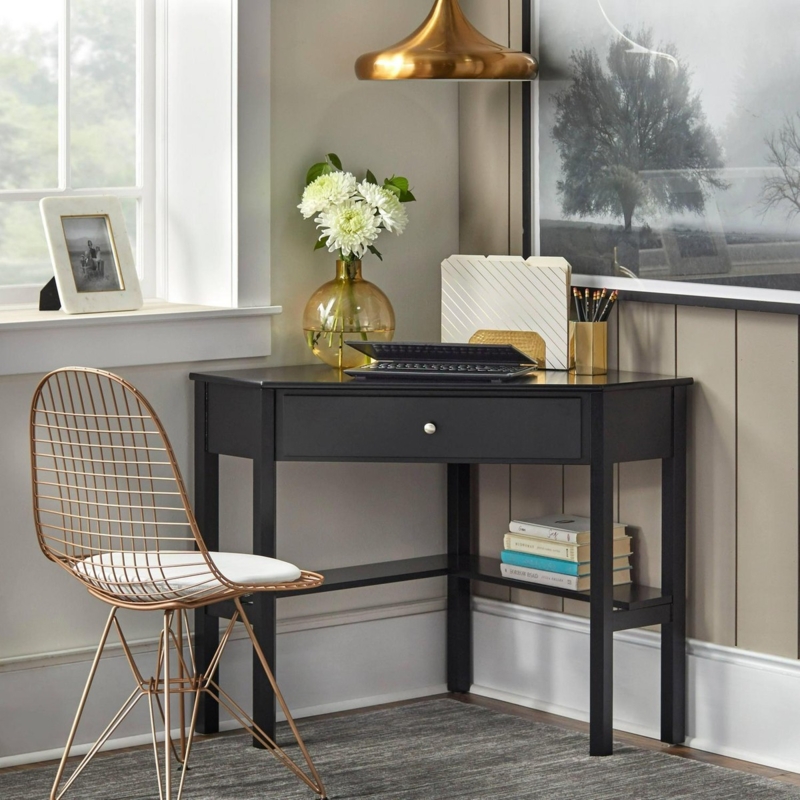 Corner Desk with Lower Storage Shelf and Tapered Legs