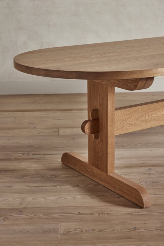 Trestle Oval Kitchen & Dining Tables