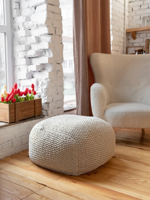 Ecru Chunky Knit Pouf Scandinavian Style Floor Seating