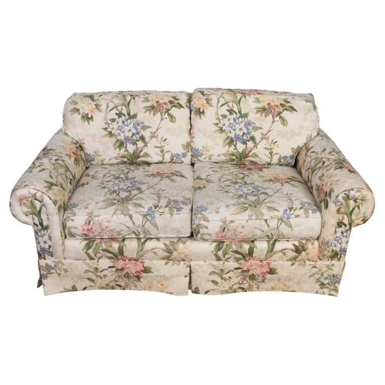 Loveseat Cottage Blue Hydrangea Botanical Print Pleated Skirt