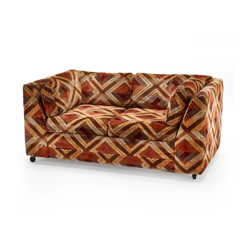Loveseat Geometric Diamond Pattern, Warm Earth Tones, Caster Feet Retro.
