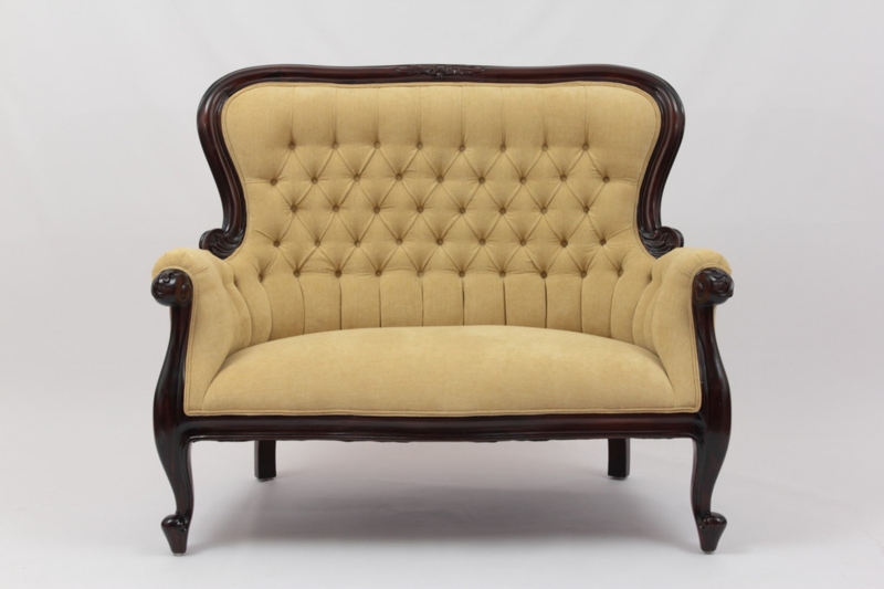 Loveseat, Victorian Spoon Back, Mahogany Frame, Tufted