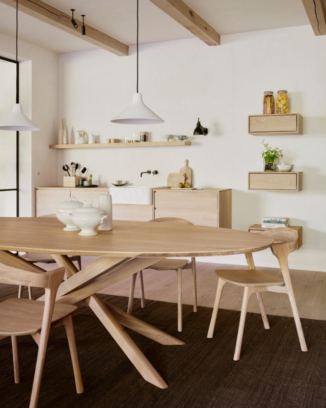 Oval Dining Table Sculptural X-Base Minimalist Light Wood Scandinavian