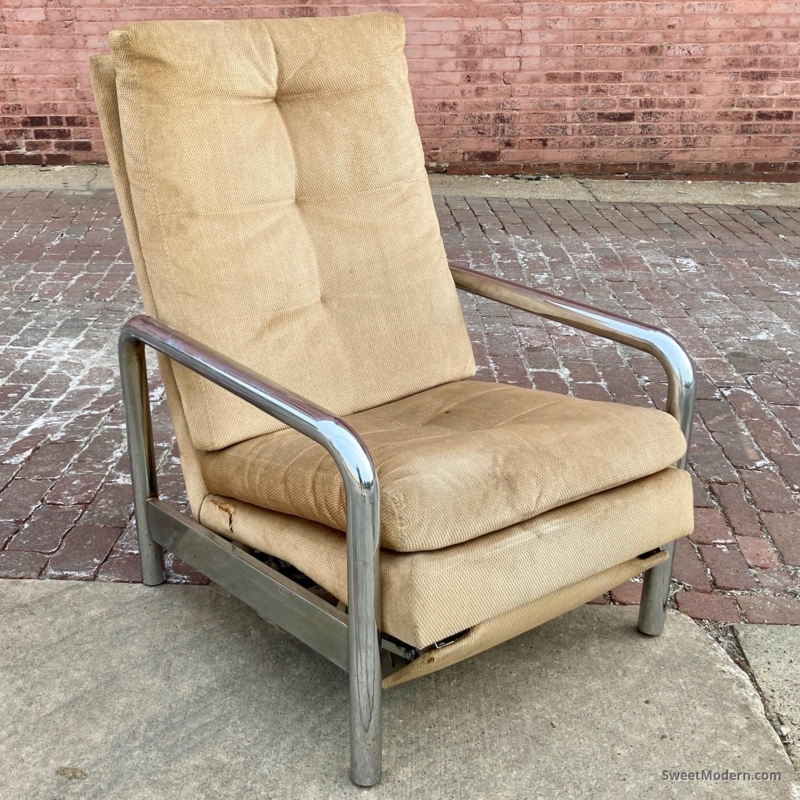 Recliner Tan Tufted Leather-Like Cantilever Flat Bar Chrome