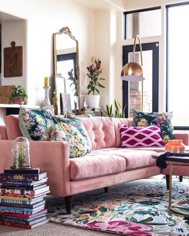 Tufted Sofa Pink Velvet With Floral Maximalist Rug Setting