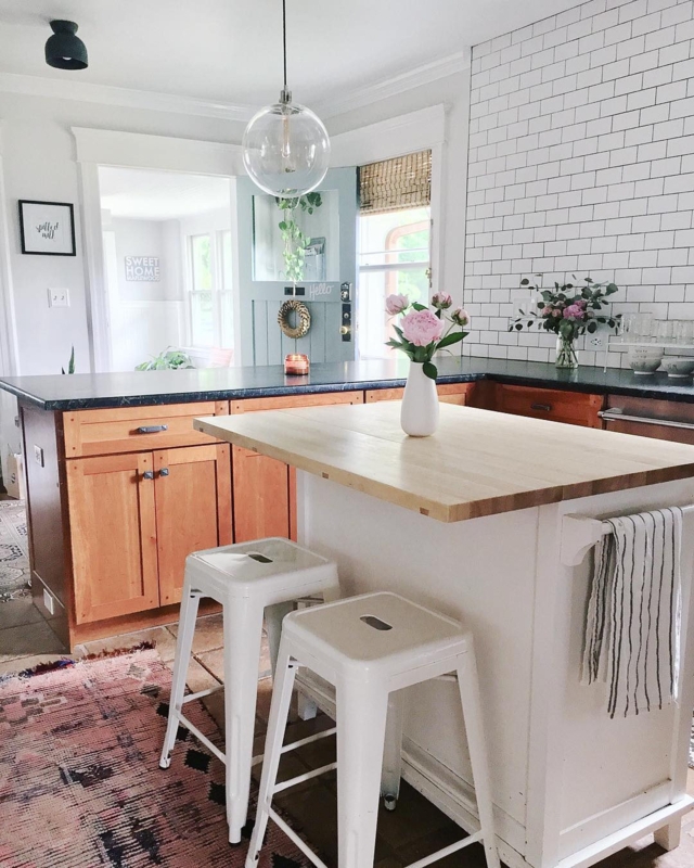 White Kitchen Island with Butcher Block Top and Matching Metal Stools