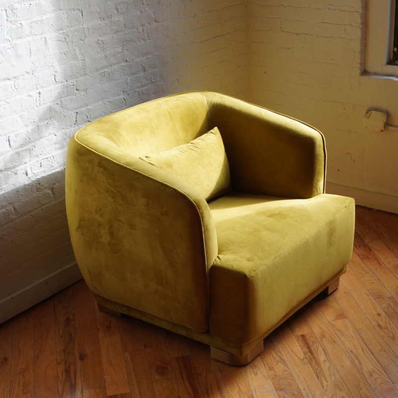 Accent Chair Golden Olive Velvet Mid-Century Modern Barrel Silhouette