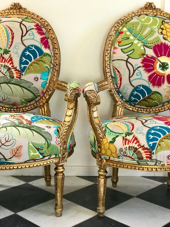 Accent Chair with Gilded Frame and Bold Botanical Floral Print