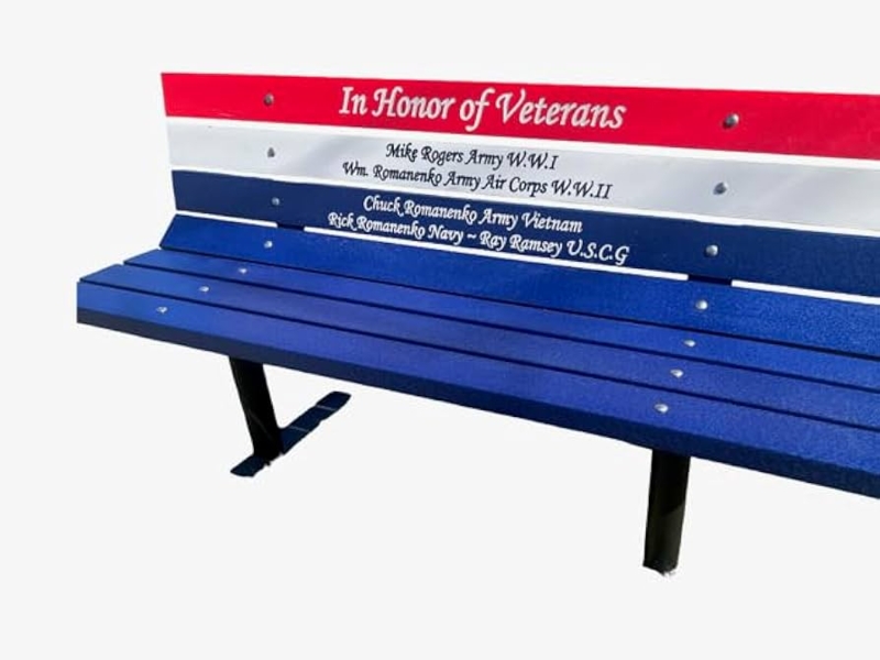 Amazon.com: The Roudebush Company Patriotic (Red, White, & Blue) Recycled  Plastic Park Bench : Patio, Lawn & Garden