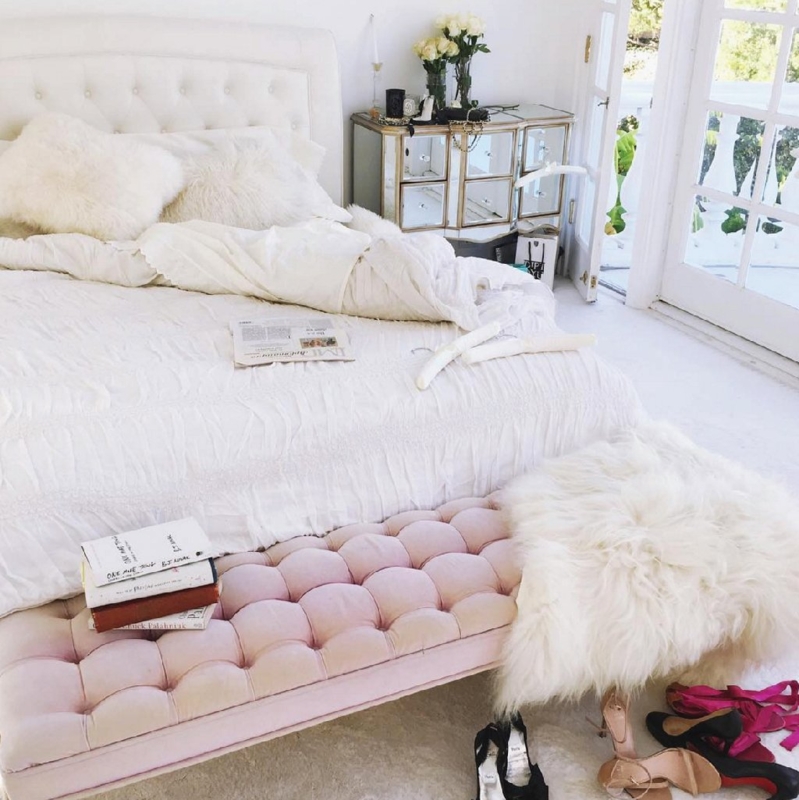 Bed Bench Blush Pink Deep Button Tufted, Tufted Blush Pink Bed Bench.