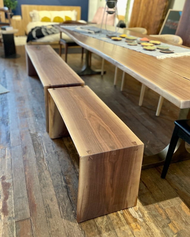 Bench Rounded Edges Matte Walnut Mid-Century Modern Bedroom Seating