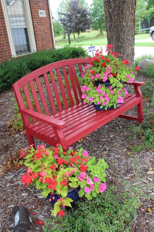 Garden Bench Vibrant Red Slatted Wood Construction Curved