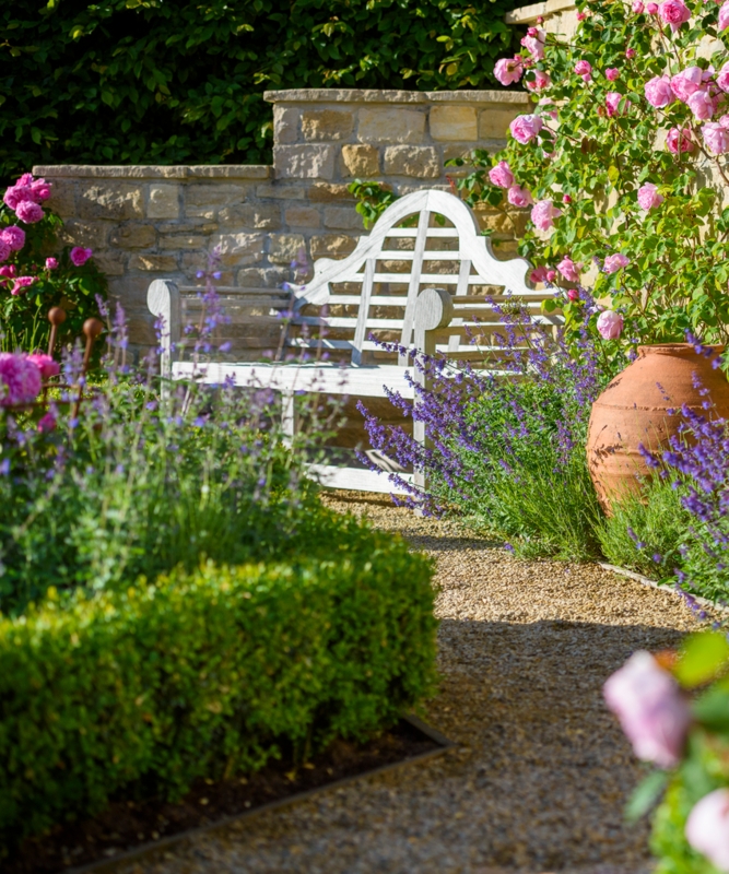 Garden Bench Whitewashed Arched Backrest Cottage Style