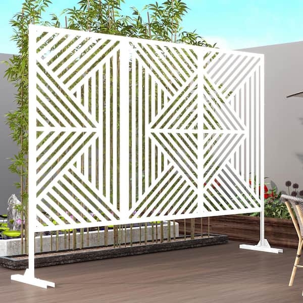 Geometric Chevron Pattern Privacy Screen on T-Shaped Feet