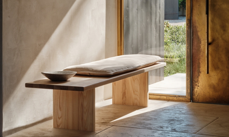 Minimalist Entryway Bench featuring a Slim Cushion on Plinth Base