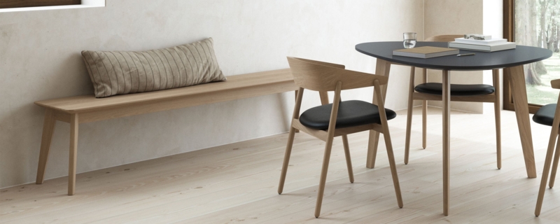 Minimalist Light Wood Entryway Bench Blonde Tone