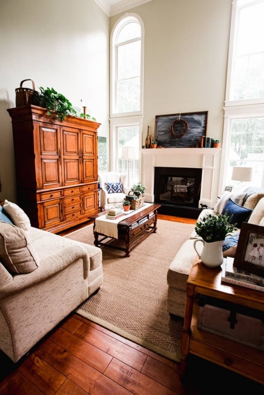 Neutral Sofa with Rolled Arms in Airy Transitional Living Room Decor