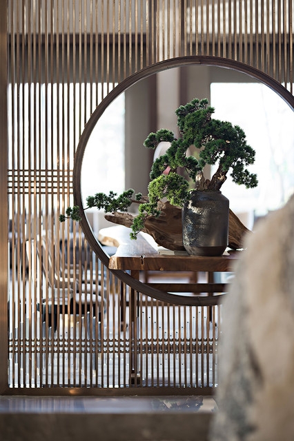 Room Divider Brushed Gold Moon Gate Circular Cutout Zen Screen