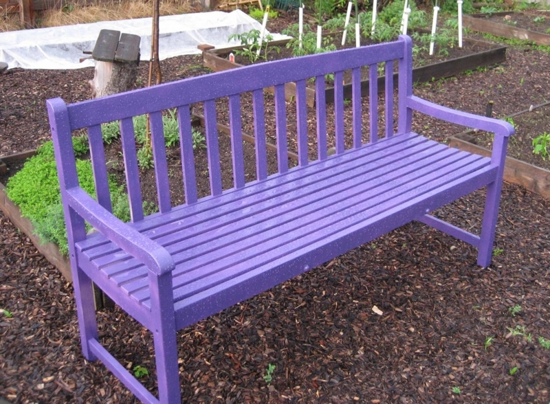 Slatted Garden Bench in Painted Wood featuring Curved Armrests