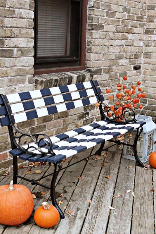 Striped Transformation of a really boring bench. Great with fall accents