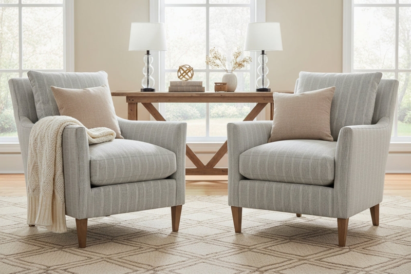 Vibrant Teal Accent Chair with Sloping Arms for Small Spaces