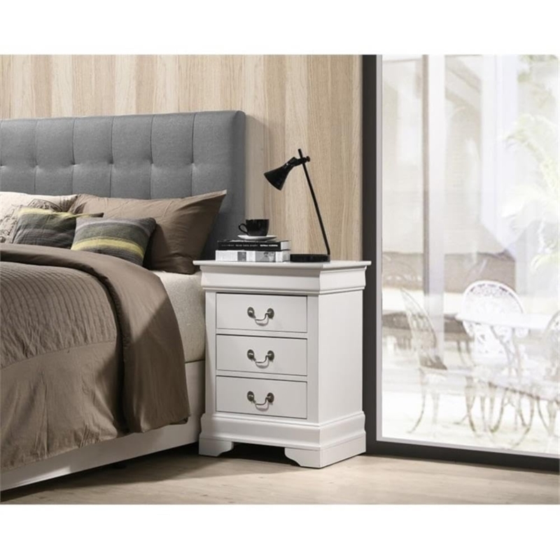 Amazon.com: MAKLAINE Contemporary Nightstand, 29 in H x 21 in W x 16 in D,  Solid and Manufactured Wood with Real Wood Veneers, White Finish, 3  Dovetailed Drawers, Fully Assembled Bedroom Storage