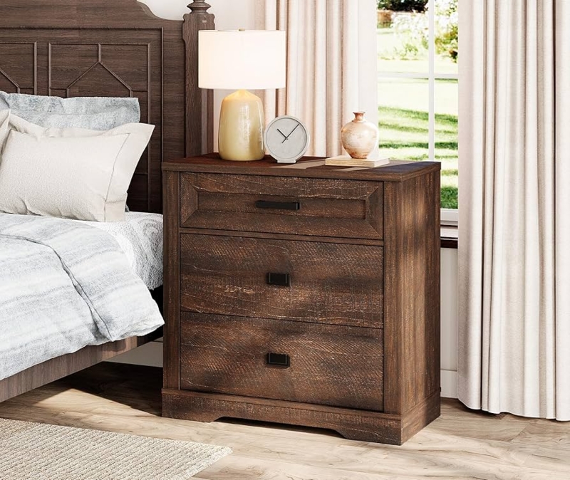 Amazon.com: WAMPAT 31.5 inch Wide Large Nightstand for Bedroom, 32" Tall  Oversized Modern Farmhouse Bedside Table with Large Drawers,31.5'' W x  15.4'' D x 32'' H,Dark Walnut Brown : Home & Kitchen