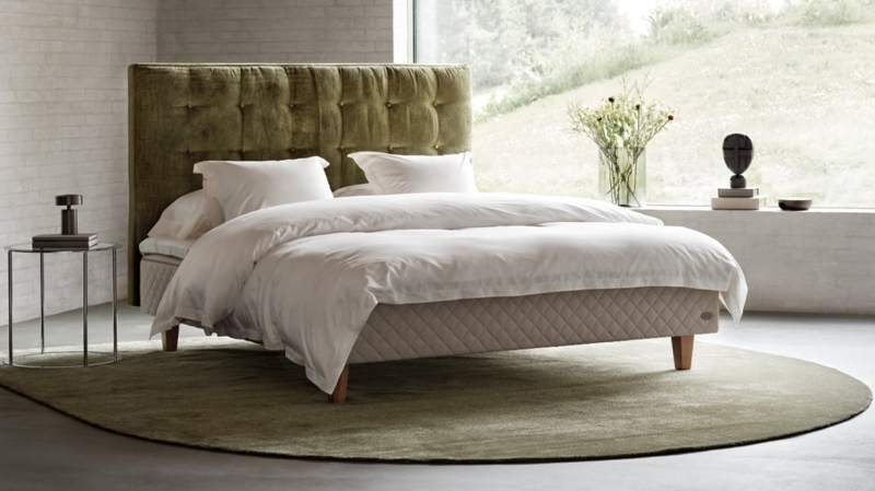 Bed: Luxury Upholstered High Headboard with Plush Mattress Topper