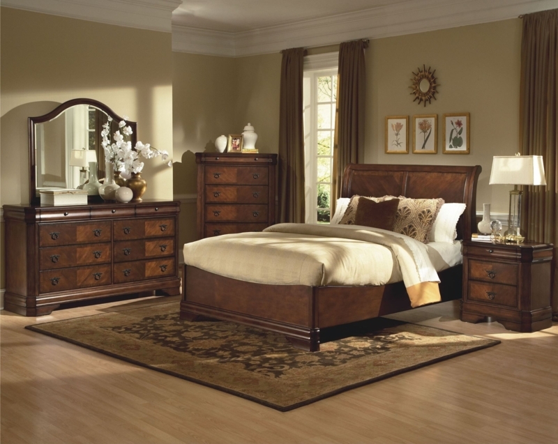 Bedroom Set Burnished Cherry Finish Ornate Bun Feet Traditional Style