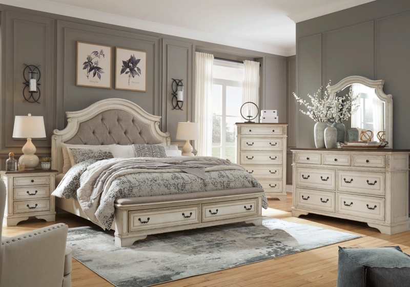 Bedroom Set featuring Footboard Storage and Distressed Two-Tone Finish