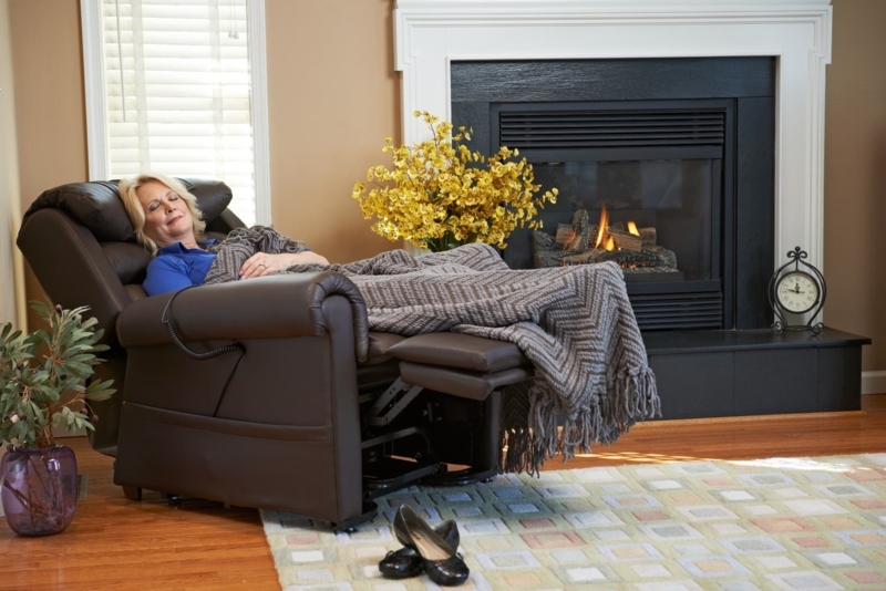 Burgundy Velvet-Like Power Recliner for Cozy Fireside Seating