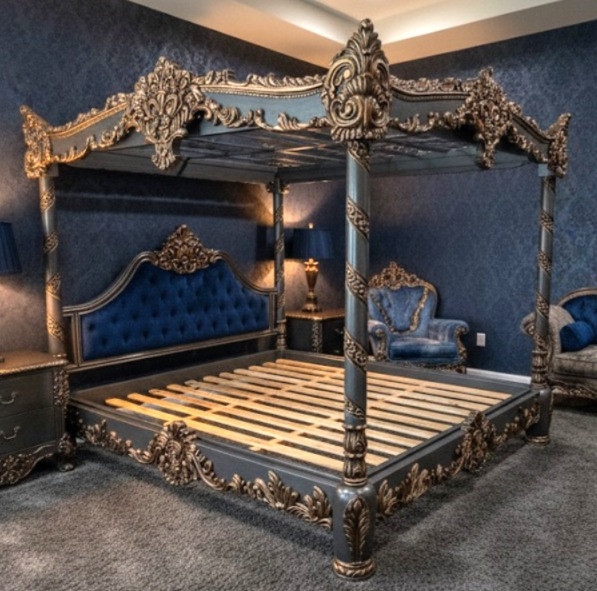 Canopy Bed Emerald Green Gold Dragon Carvings Pagoda Chinoiserie Style