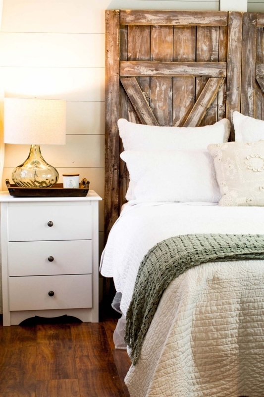 DIY Rustic Wooden Headboard Ideas, Farmhouse Bedroom