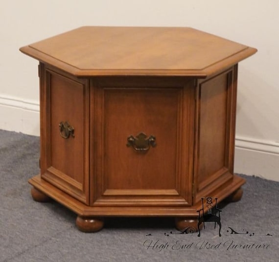 Enclosed Storage Hexagonal End Table with Bracket Feet in Warm Wood