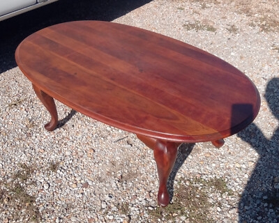 Formal Oval Wood Coffee Table with Cabriole Legs and Lower Shelf