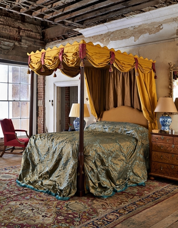 Four Poster Bed Barley Twist Posts Shaped Upholstered Headboard
