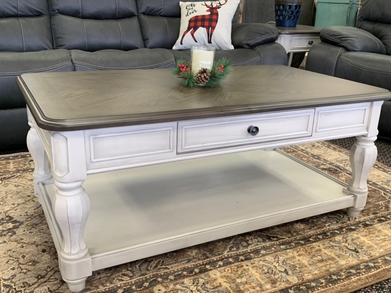 French Country Coffee Table Set, Two-Tone Antique White, Cabriole Legs. Shabby chic.