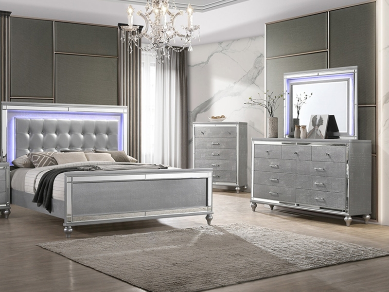 Glam Silver Chest of Drawers with LED Light Frame and Crystal Knobs