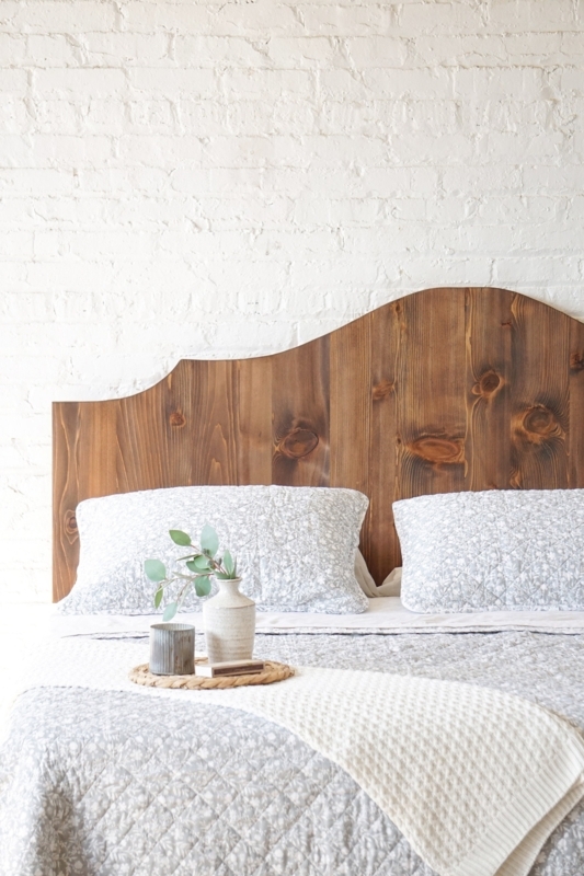 Headboard Distressed Finish Horizontal Planks Barn Wood Style