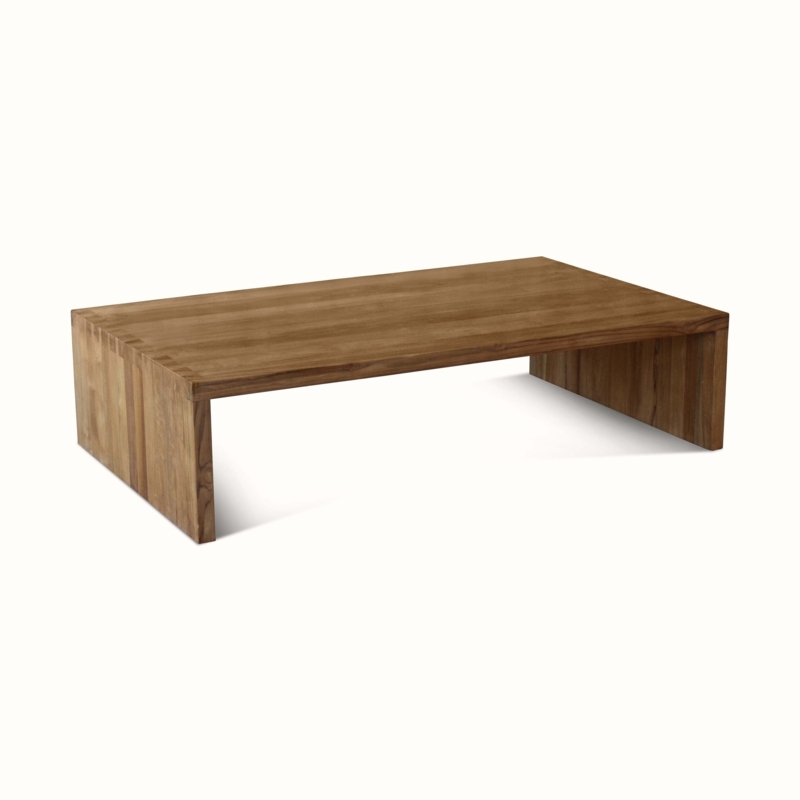 Indoor/Outdoor Coffee Table with Matte Finish and Dovetail Joints
