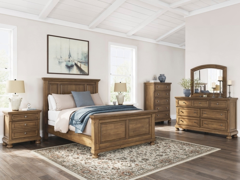 Medium Brown Bedroom Set with Vertical Panel Detail Transitional Style