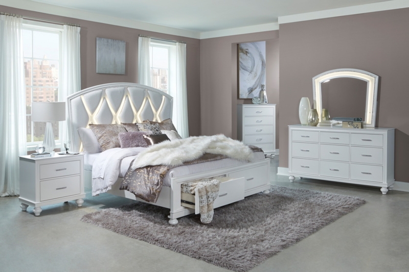 Minimalist High-Gloss White Platform Bed with LED Light Headboard