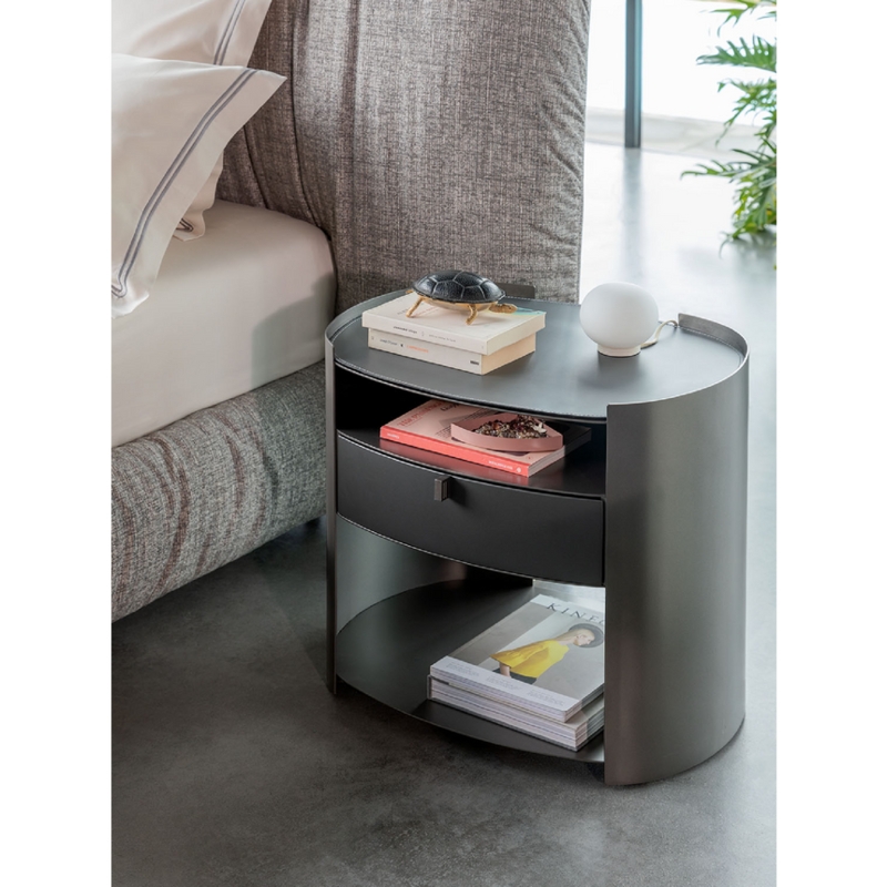 Nightstand: Minimalist Metal Design with Tripod Legs and Tray Top