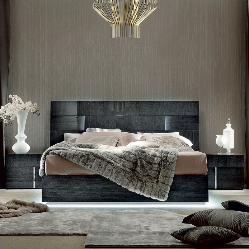 Platform Bed Modern High Gloss White with Oversized Headboard Panels