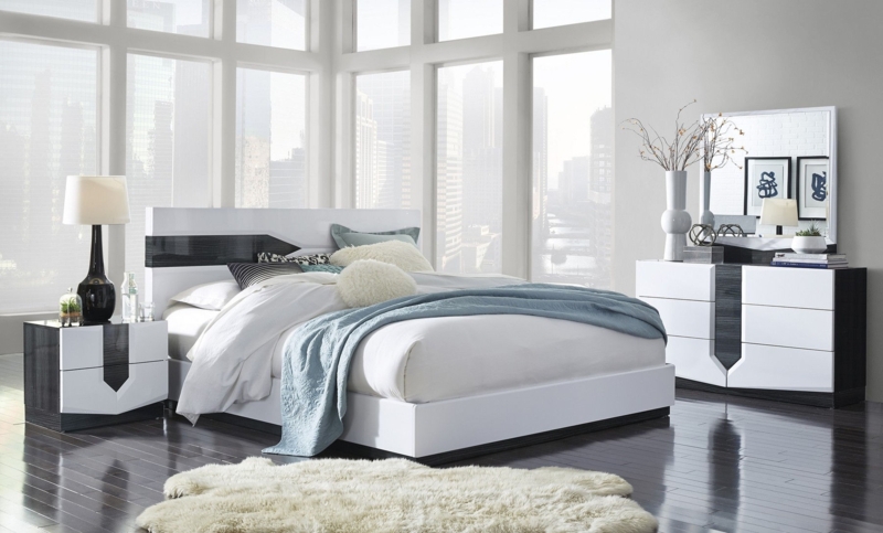 Platform Bed Weathered Oak Finish LED Channeled Headboard Gray Set