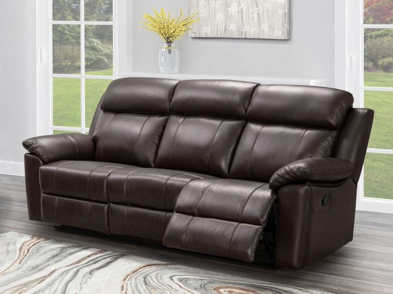 Power Reclining Sofa in Brown Leather with Integrated Center Console