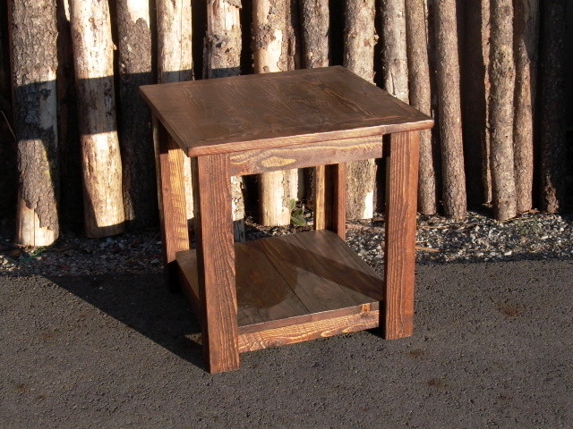 Rustic Log End Table with Red Bark Legs, Thick Slab Top